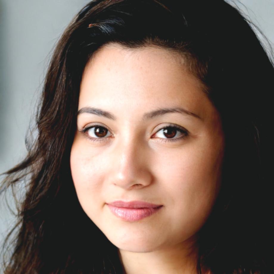 Portrait von Budgetexpertin Sabine Hoffmeister